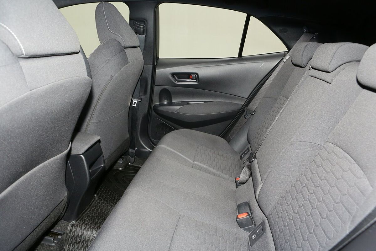 2020 Toyota Corolla Ascent Sport Hybrid ZWE211R