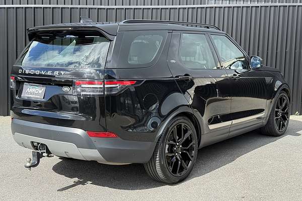 2018 Land Rover Discovery TD6 SE Series 5