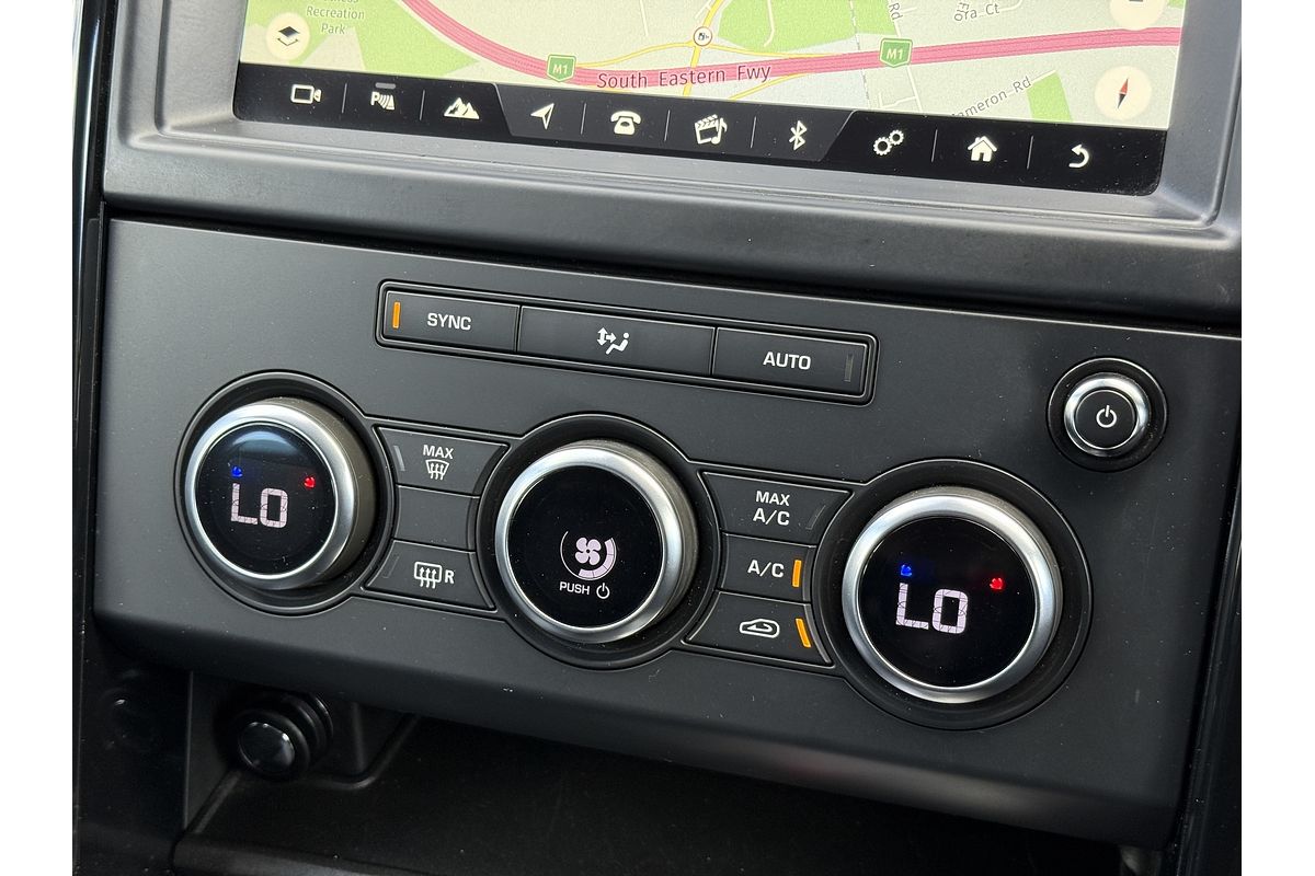 2018 Land Rover Discovery TD6 SE Series 5