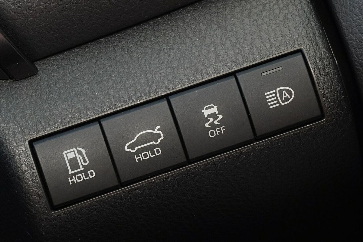 2024 Toyota Camry Ascent AXVA70R