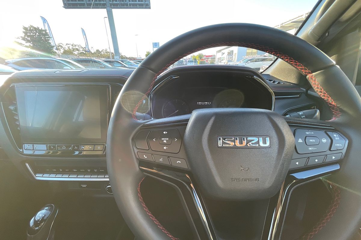 2022 Isuzu D-MAX X-TERRAIN 4X4