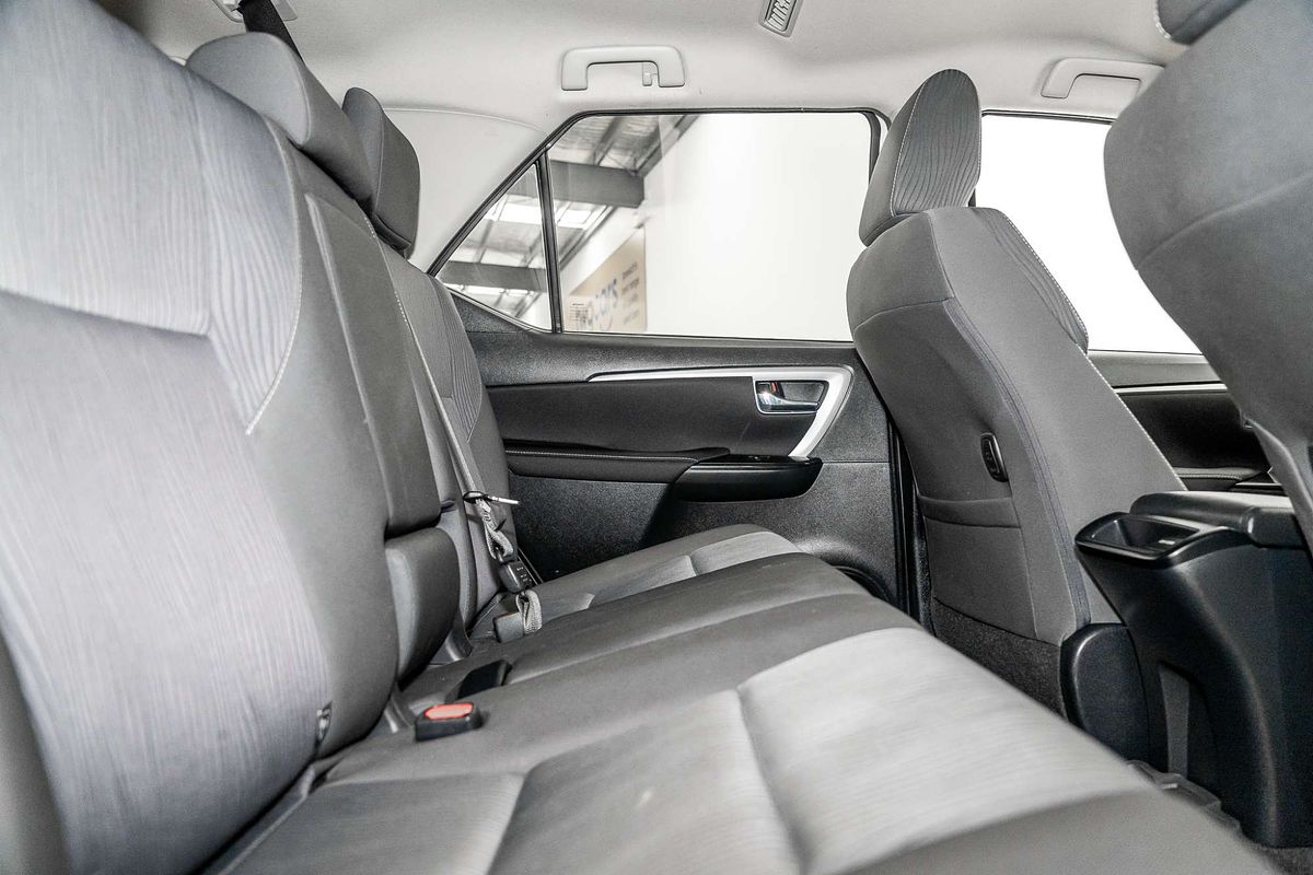 2023 Toyota Fortuner GXL GUN156R