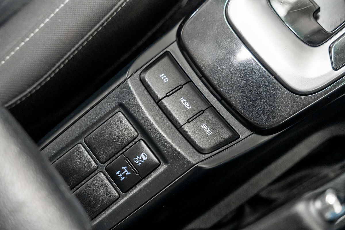 2023 Toyota Fortuner GXL GUN156R