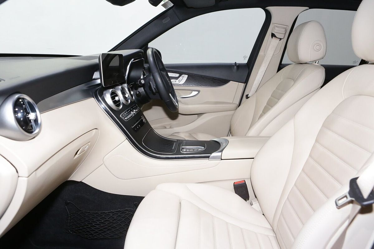 2020 Mercedes-Benz GLC-Class GLC300 X253