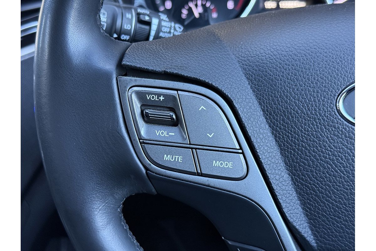 2015 Hyundai Santa Fe Highlander DM3 Series II