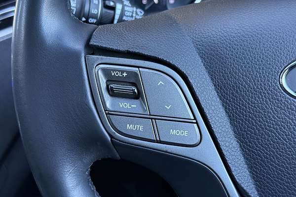 2015 Hyundai Santa Fe Highlander DM3 Series II