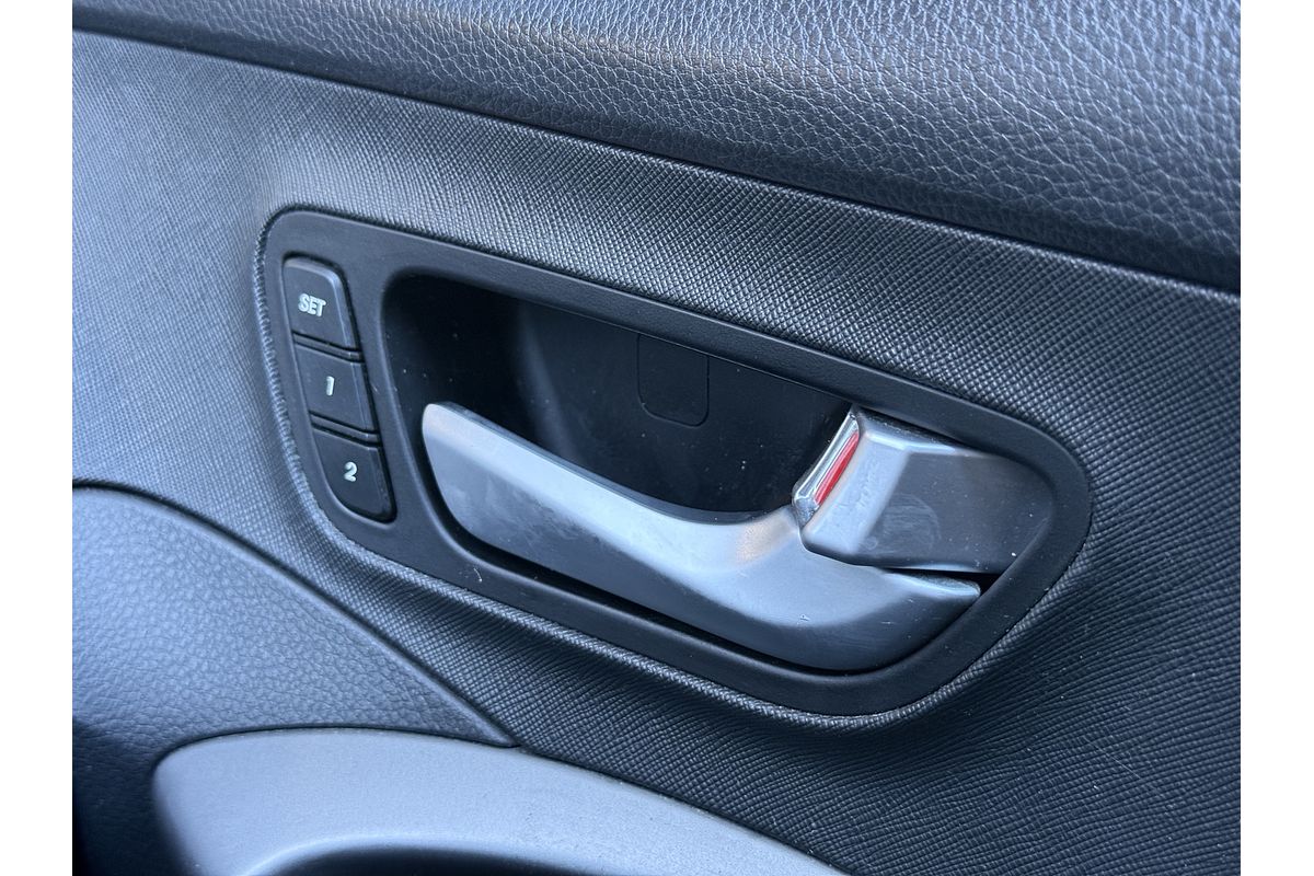 2015 Hyundai Santa Fe Highlander DM3 Series II