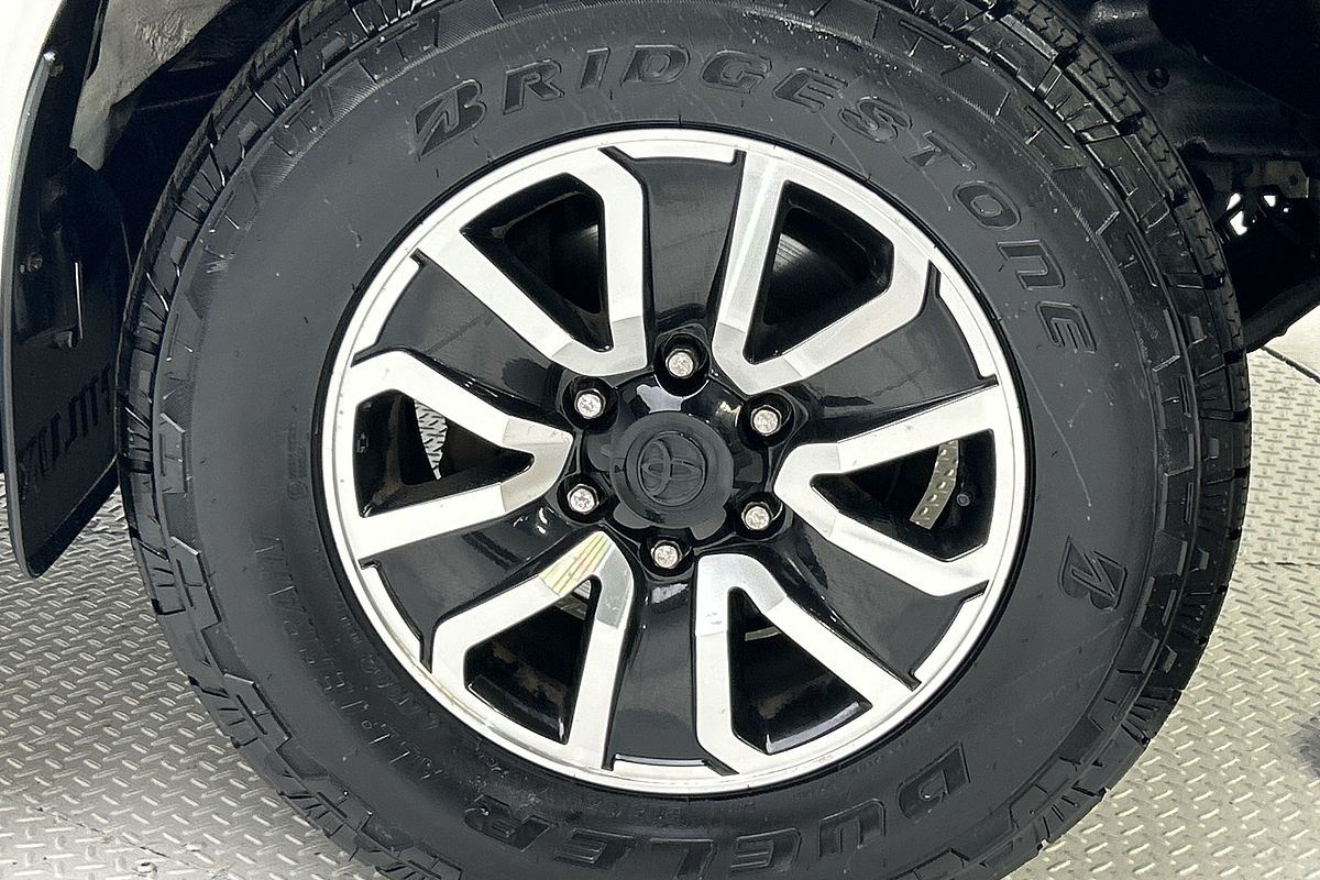 2019 Toyota Hilux SR GUN126R 4X4
