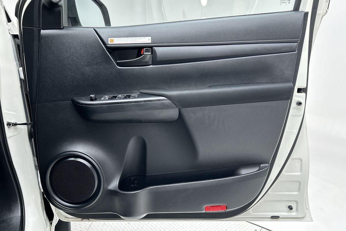 2019 Toyota Hilux SR GUN126R 4X4