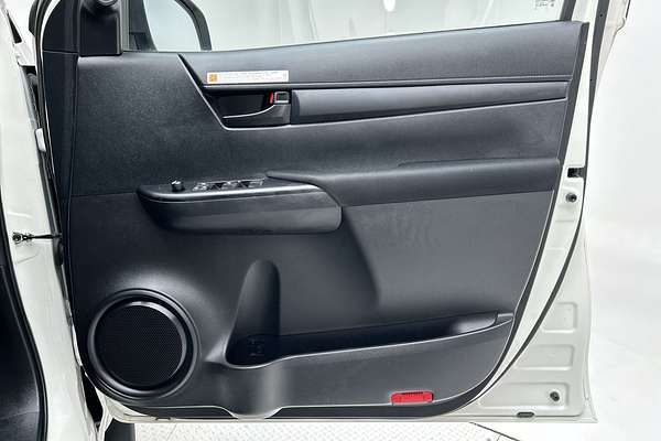 2019 Toyota Hilux SR GUN126R 4X4