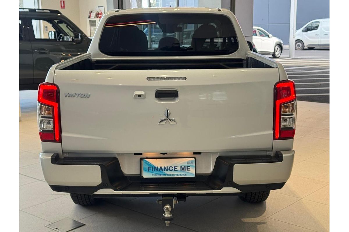 2022 Mitsubishi Triton GLX-R MR 4X4