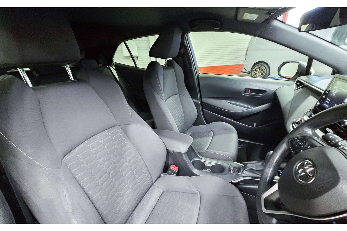 2020 Toyota Corolla Ascent Sport Hybrid ZWE211R