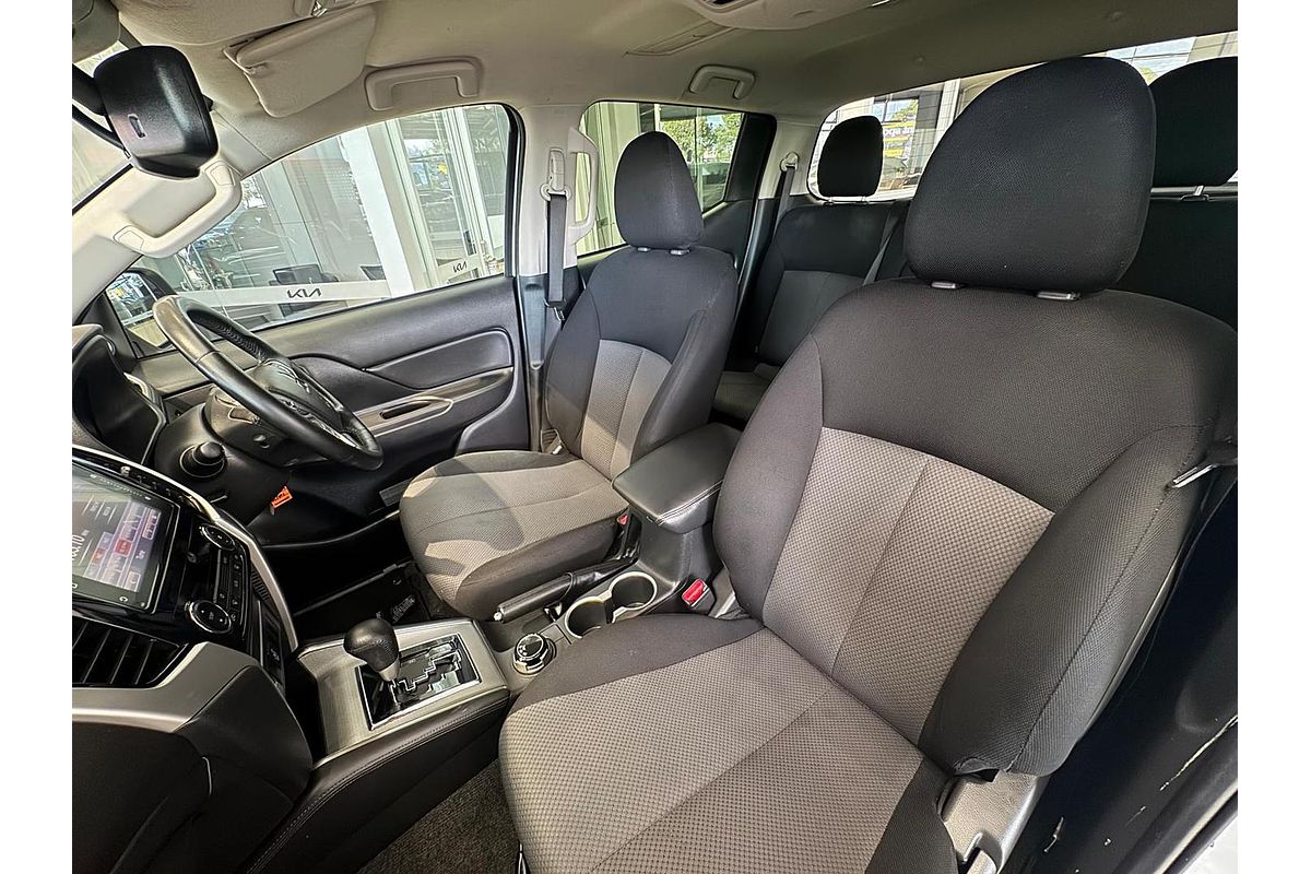 2022 Mitsubishi Triton GLX-R MR 4X4