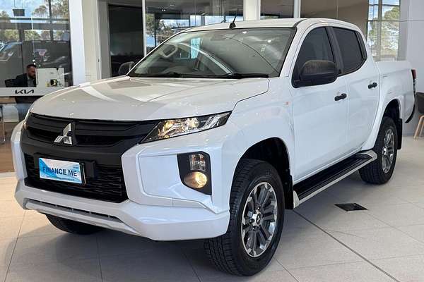 2022 Mitsubishi Triton GLX-R MR 4X4