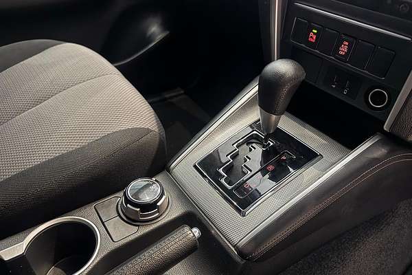 2022 Mitsubishi Triton GLX-R MR 4X4