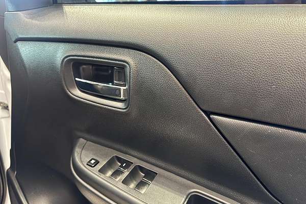 2022 Mitsubishi Triton GLX-R MR 4X4