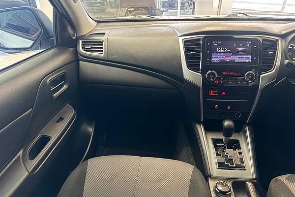 2022 Mitsubishi Triton GLX-R MR 4X4