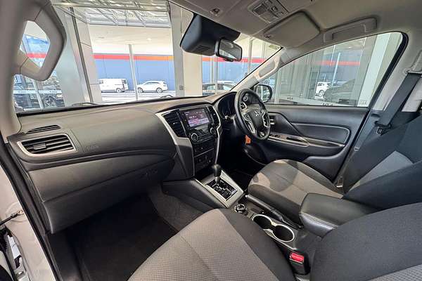 2022 Mitsubishi Triton GLX-R MR 4X4