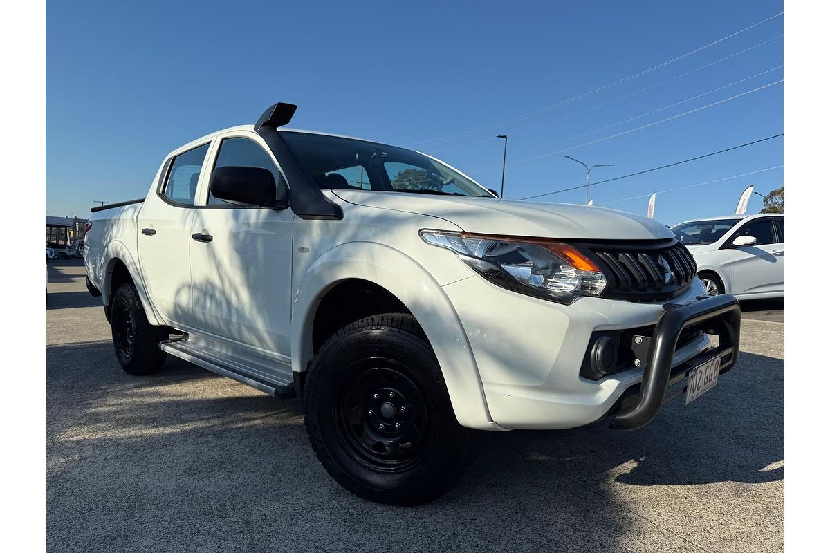 2017 Mitsubishi Triton GLX MQ 4X4