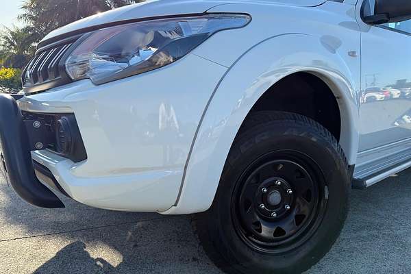 2017 Mitsubishi Triton GLX MQ 4X4