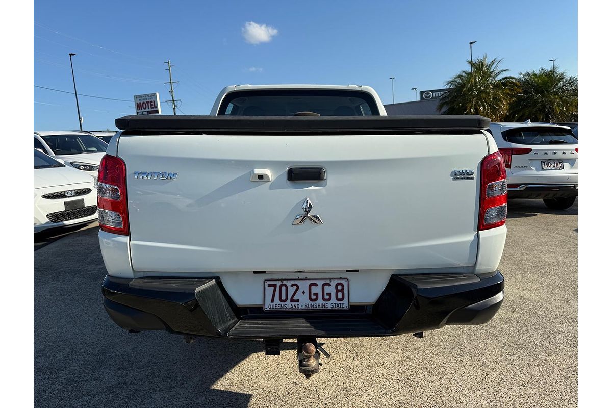 2017 Mitsubishi Triton GLX MQ 4X4