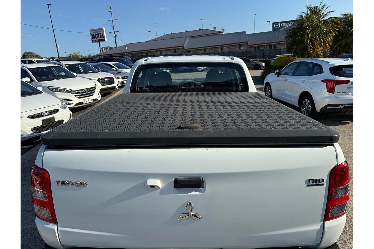 2017 Mitsubishi Triton GLX MQ 4X4