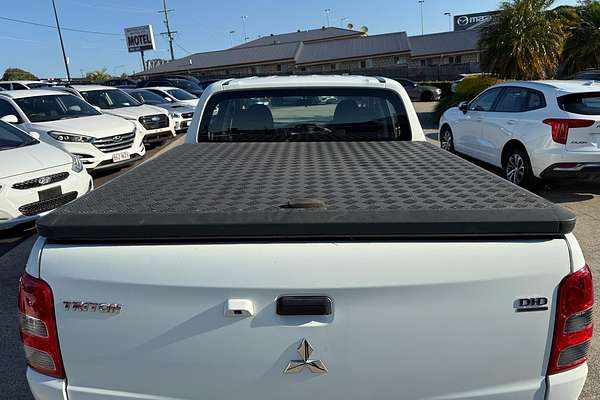 2017 Mitsubishi Triton GLX MQ 4X4