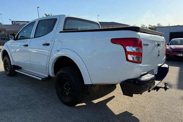 2017 Mitsubishi Triton GLX MQ 4X4