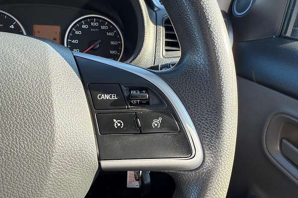 2017 Mitsubishi Triton GLX MQ 4X4