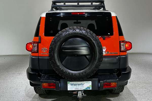 2013 Toyota FJ Cruiser  GSJ15R