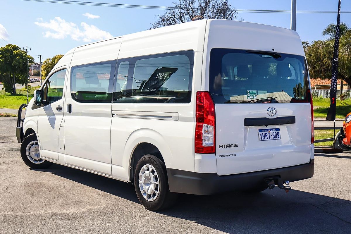 2022 Toyota Hiace Commuter GDH322R ELWB High Roof