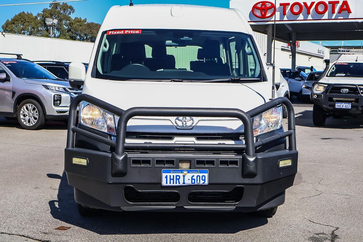 2022 Toyota Hiace Commuter GDH322R ELWB High Roof