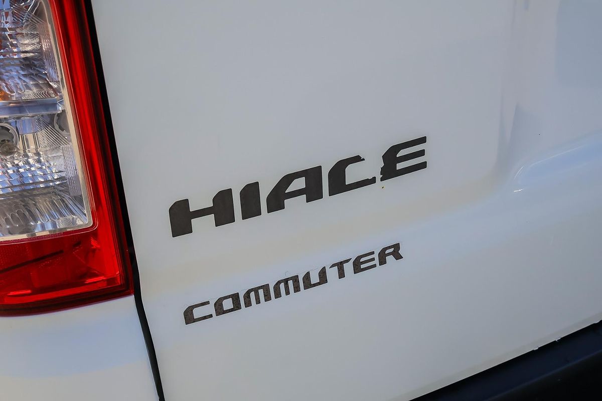 2022 Toyota Hiace Commuter GDH322R ELWB High Roof