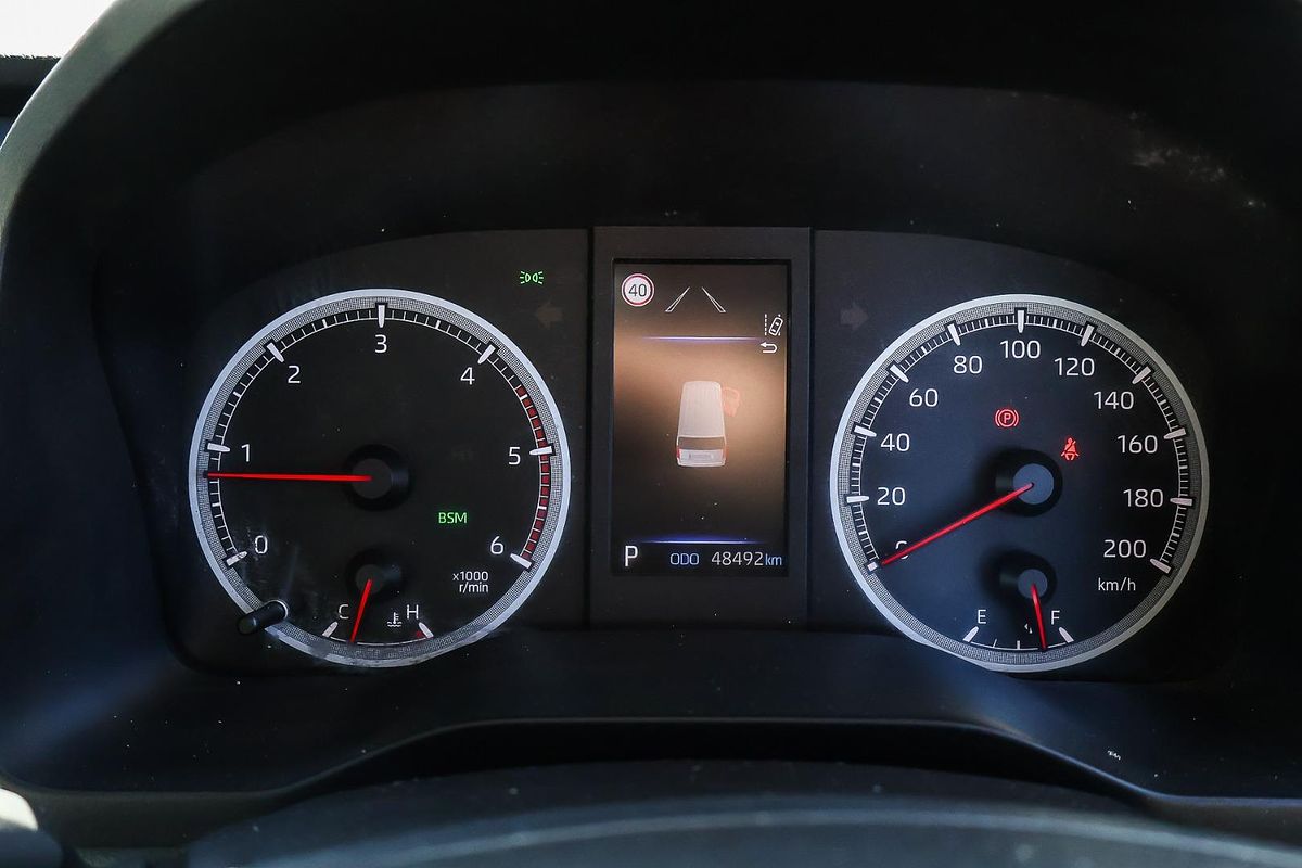 2022 Toyota Hiace Commuter GDH322R ELWB High Roof