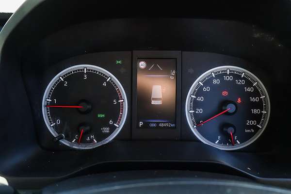 2022 Toyota Hiace Commuter GDH322R ELWB High Roof