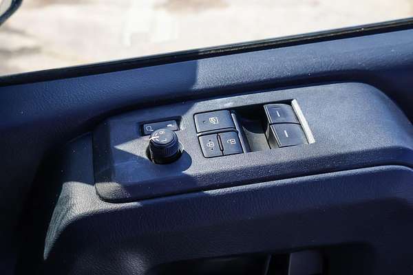 2022 Toyota Hiace Commuter GDH322R ELWB High Roof