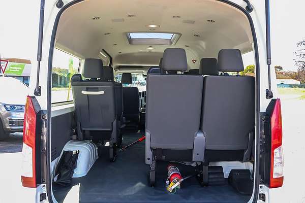 2022 Toyota Hiace Commuter GDH322R ELWB High Roof