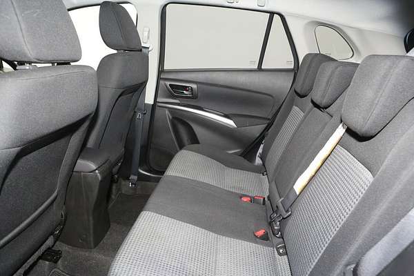 2023 Suzuki S-Cross ALLGRIP JYB
