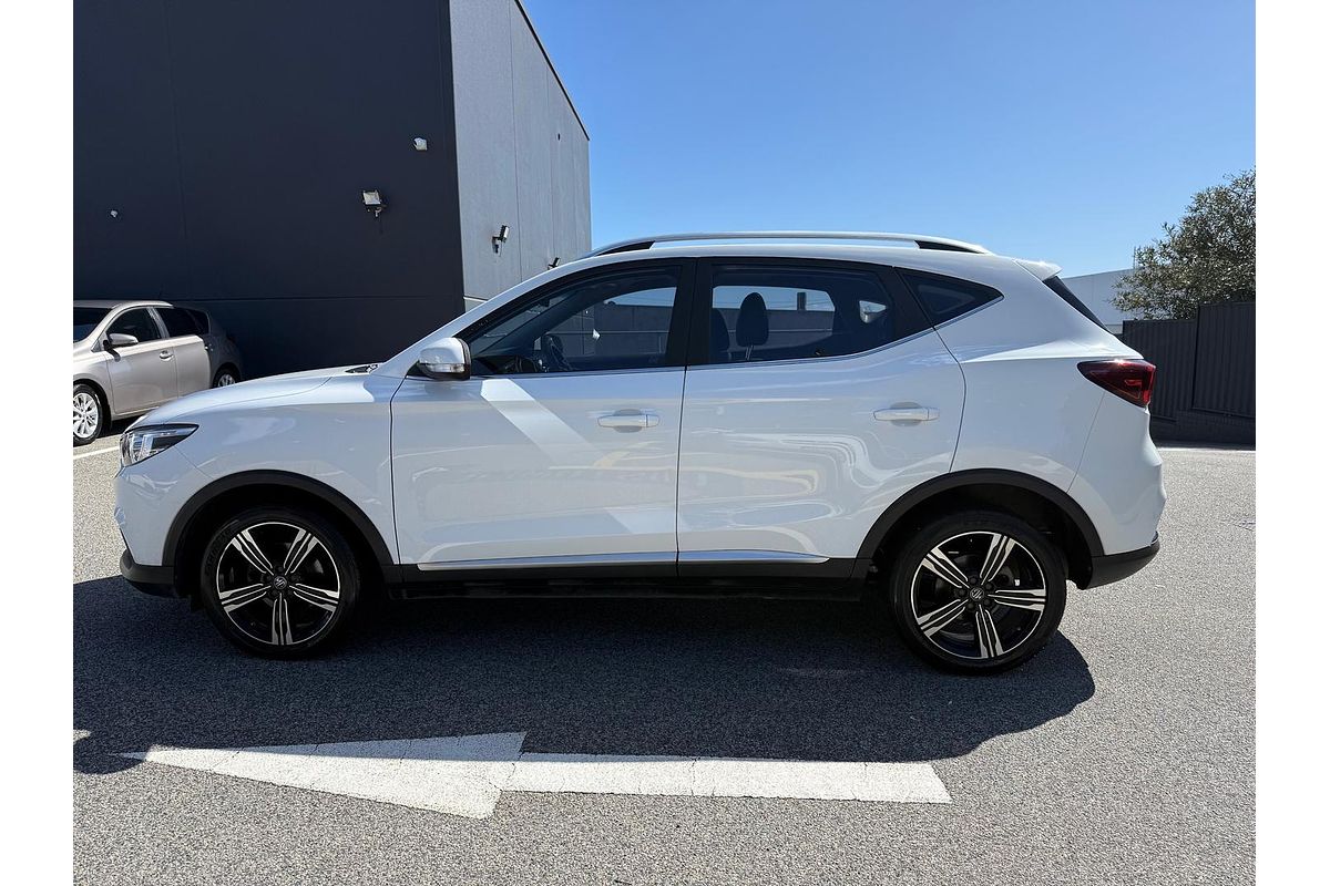 2018 MG ZS Essence AZS1