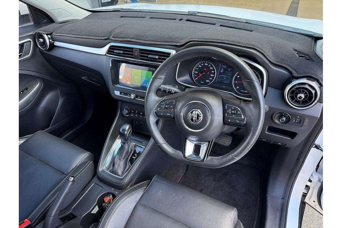 2018 MG ZS Essence AZS1