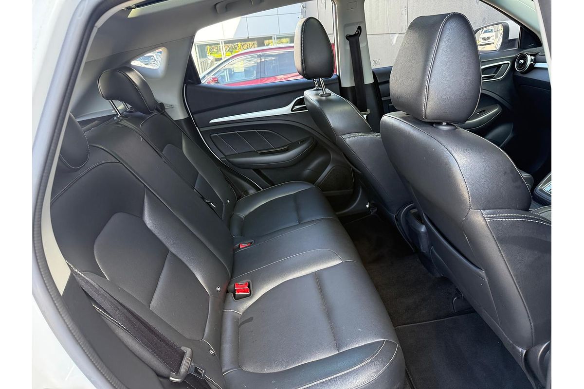 2018 MG ZS Essence AZS1