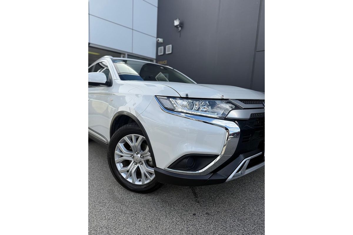 2019 Mitsubishi Outlander ES ADAS ZL