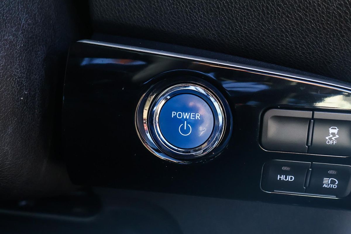 2020 Toyota Prius ZVW50R