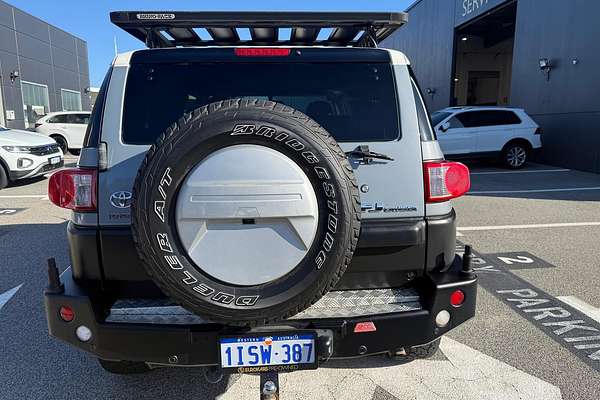 2014 Toyota FJ Cruiser GSJ15R