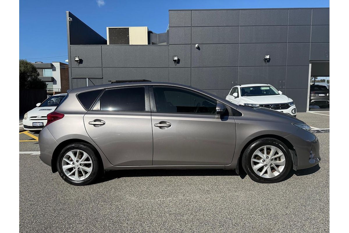 2013 Toyota Corolla Ascent Sport ZRE182R