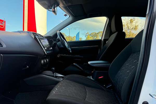2023 Mitsubishi ASX ES XD