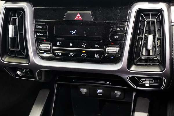 2022 Kia Sorento Sport MQ4