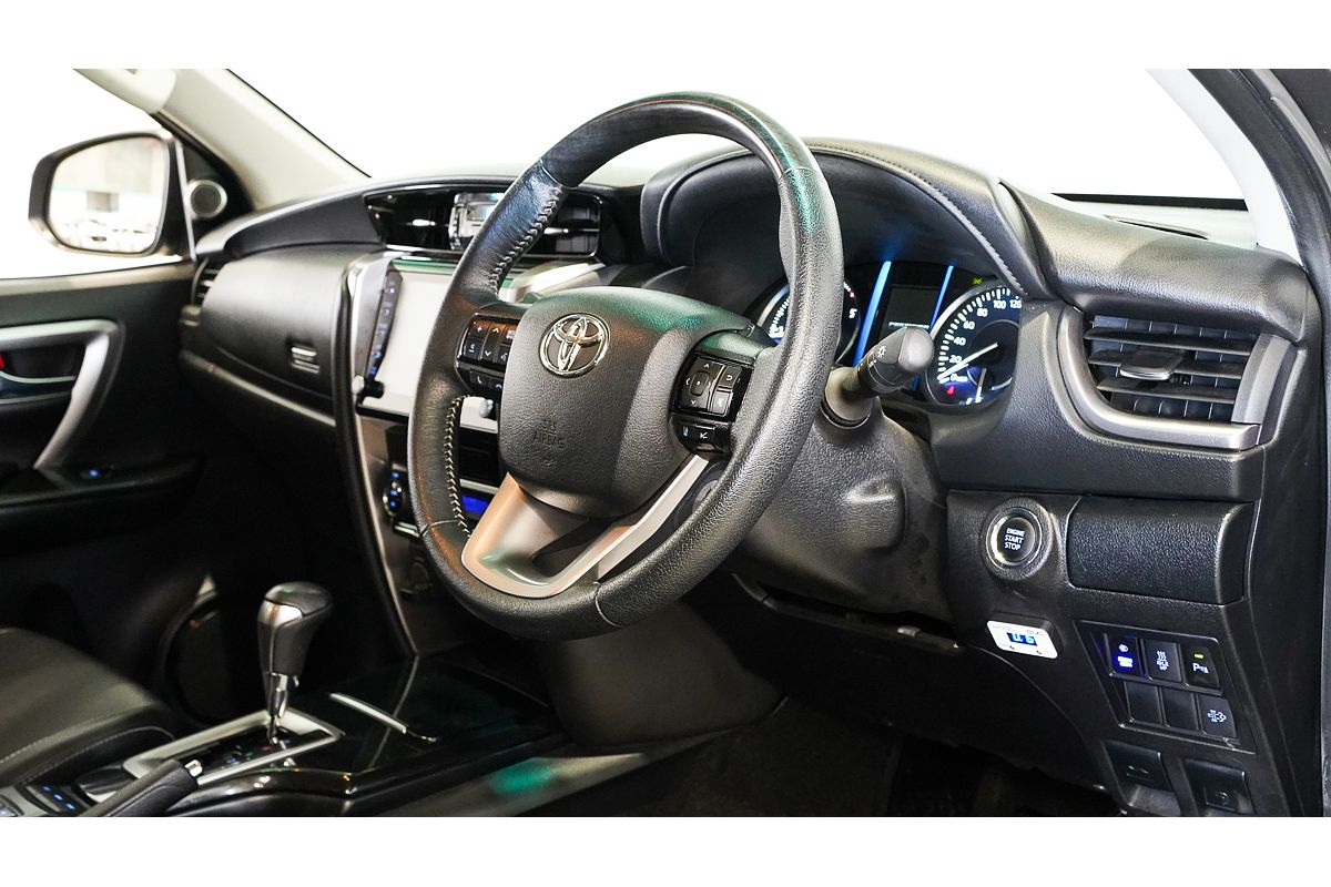 2022 Toyota Fortuner GXL GUN156R