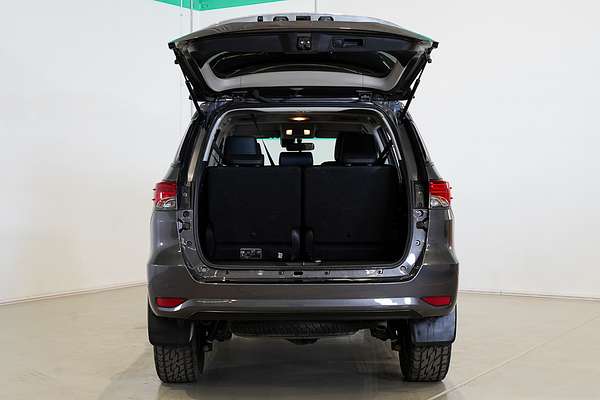 2022 Toyota Fortuner GXL GUN156R
