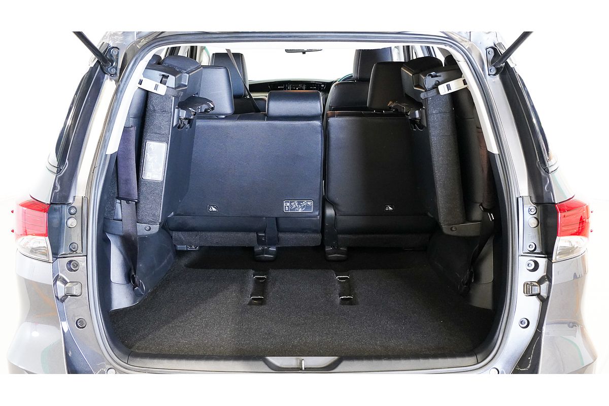 2022 Toyota Fortuner GXL GUN156R